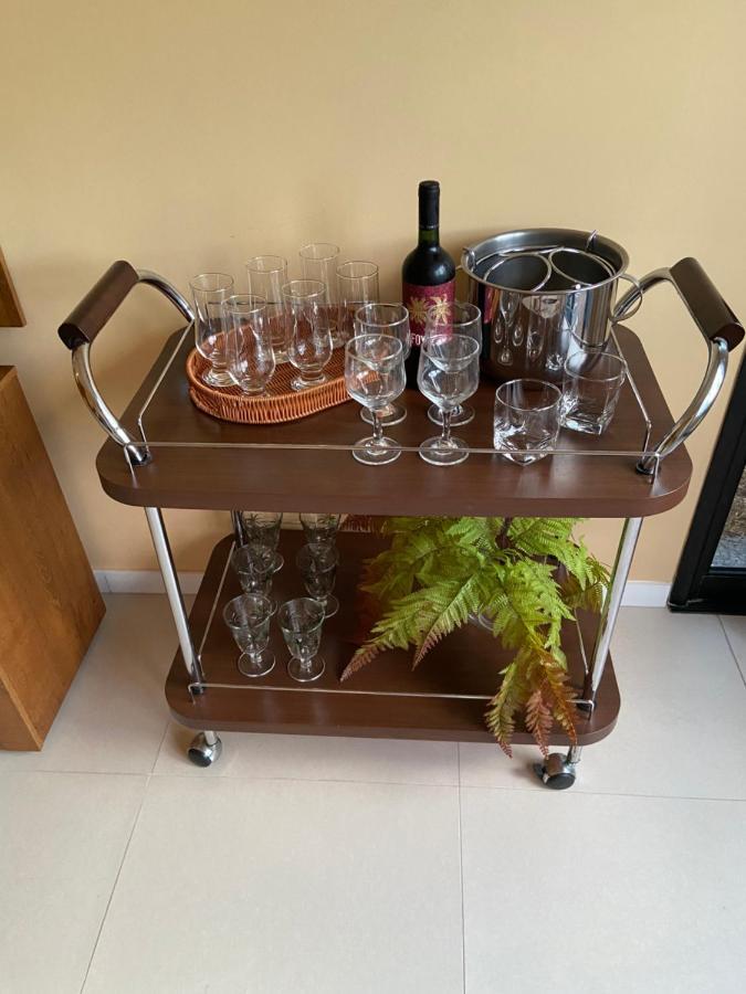 Flat Em Com Excelente Estrutura Guarajuba